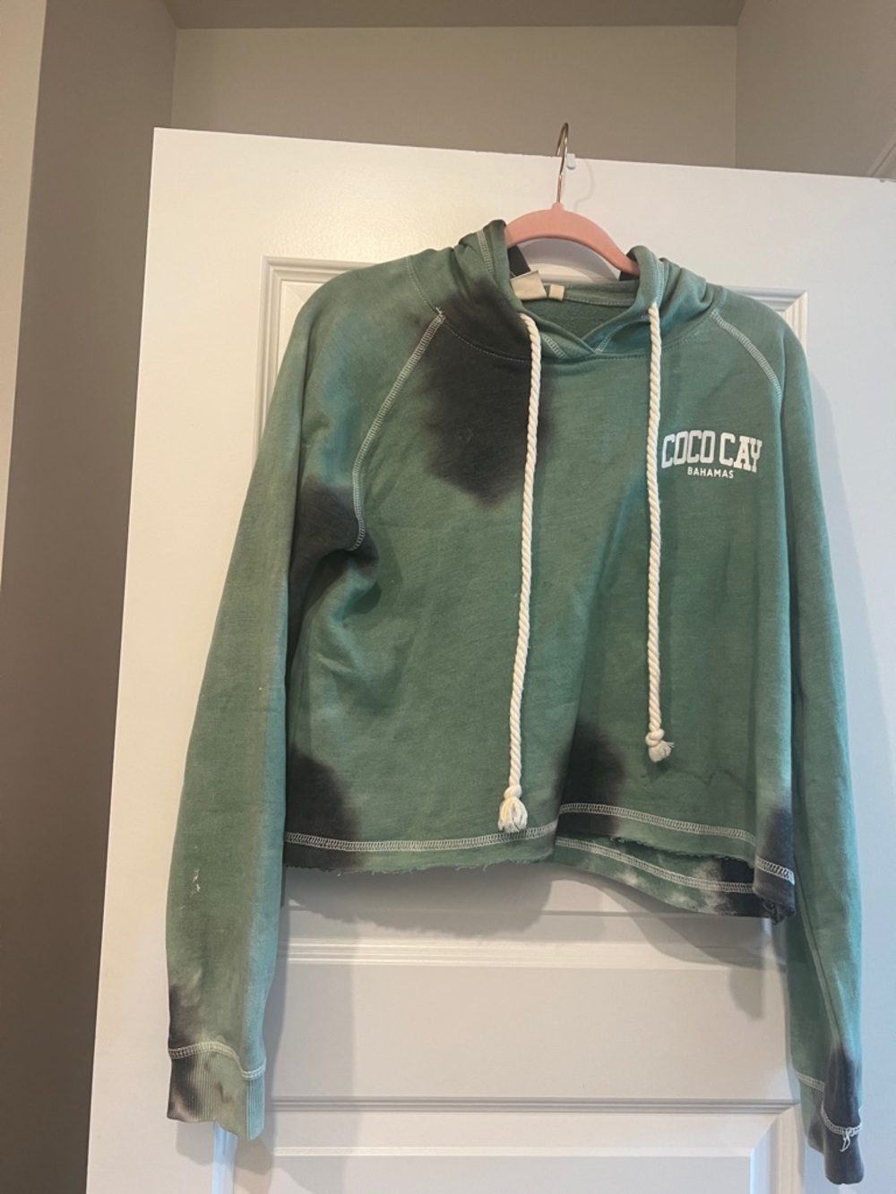 Lagaci Green Tie-Dye Cropped Hoodie with White Drawcords